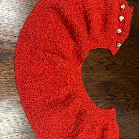 Red crocheted shrug - Picture 5 of 7